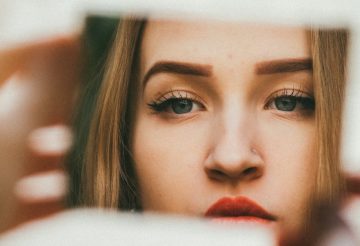 pourquoi on transpire du visage